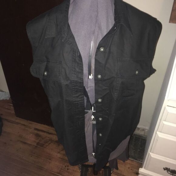 Cabelas Soft Canvas Trail XL black vest - Picture 1 of 4